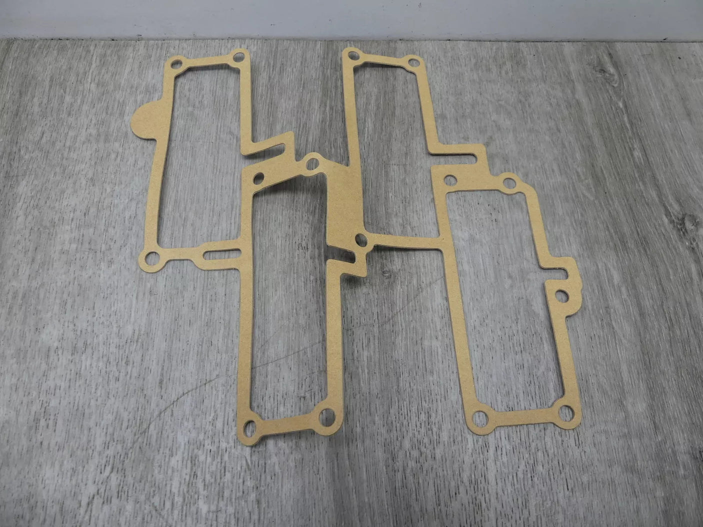 Intake Manifold Gasket – Fits Johnson/Evinrude V4 & V6 Engines (Replaces 328622)