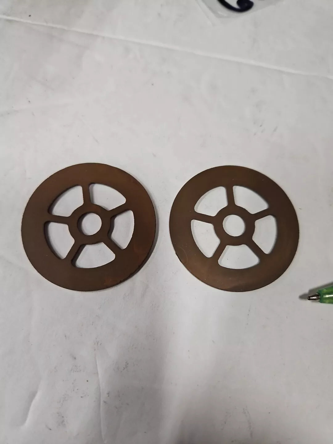 Fuel Pump Gasket – Fits Johnson/Evinrude Outboards (Replaces OMC 338879)